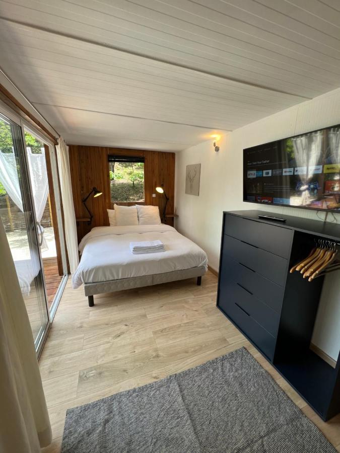 Superbe Cabane Jacuzzi Jardin Clim Wifi Parking Meyreuil Kültér fotó