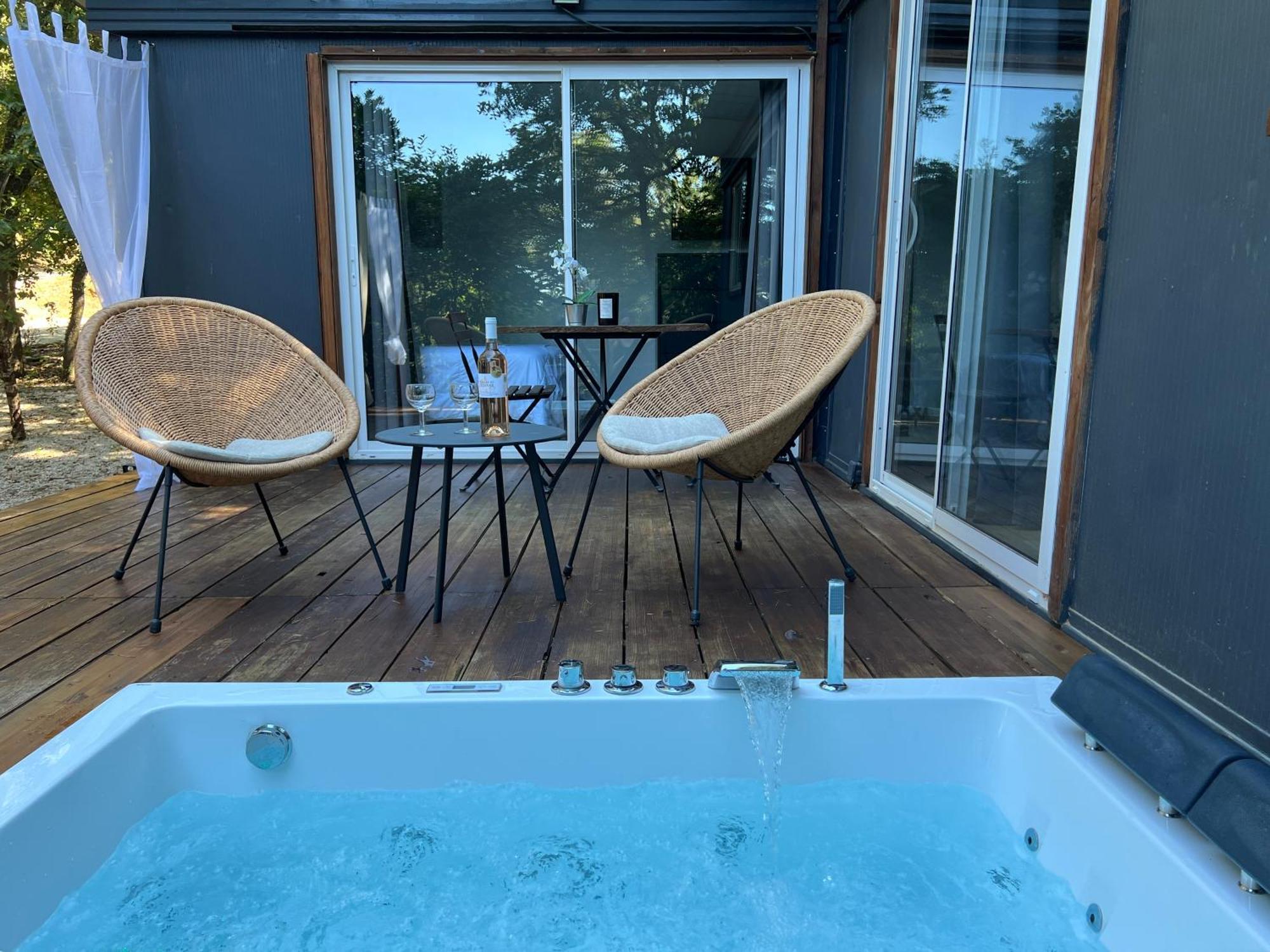 Superbe Cabane Jacuzzi Jardin Clim Wifi Parking Meyreuil Kültér fotó